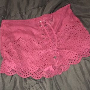 Adorable maroon shorts!